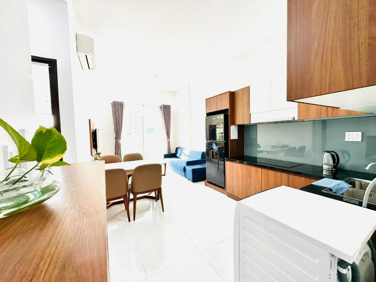 Mermaid Seaview Apartment Vung Tau-Suhsi Homestay contacts